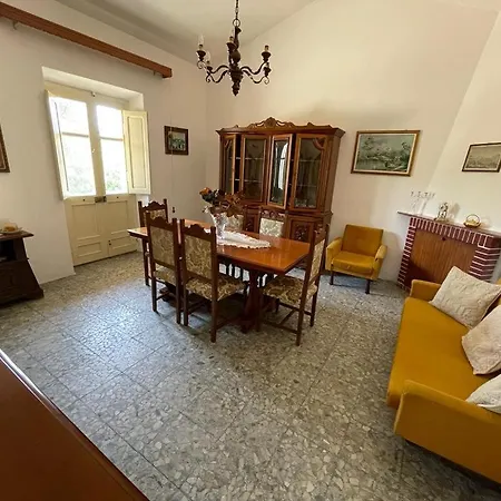 Lu Chissoni - Vecchia Casa Padronale Gallurese Prázdninový dům *